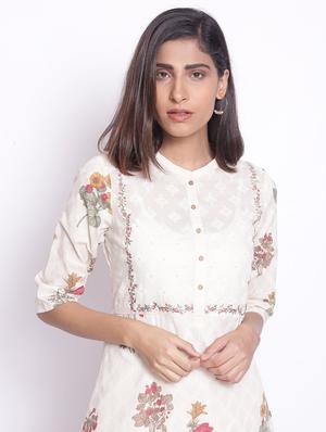 floral straight kurta - 17791135 - Standard Image - 4