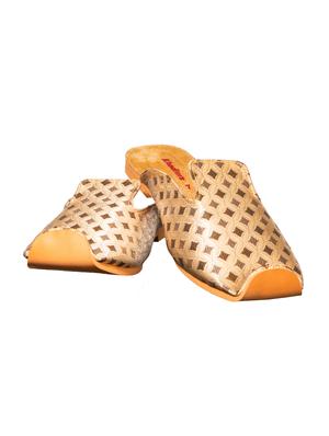 gold fabric slip on jutis - 17794618 - Standard Image - 4