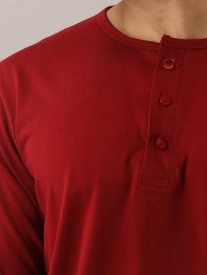maroon solid t-shirt - 17796199 - Standard Image - 4