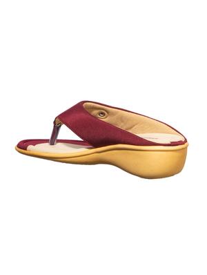 maroon toe separator wedge - 17797331 - Standard Image - 3