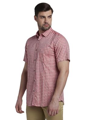 red checkered casual shirt - 17801765 - Standard Image - 2