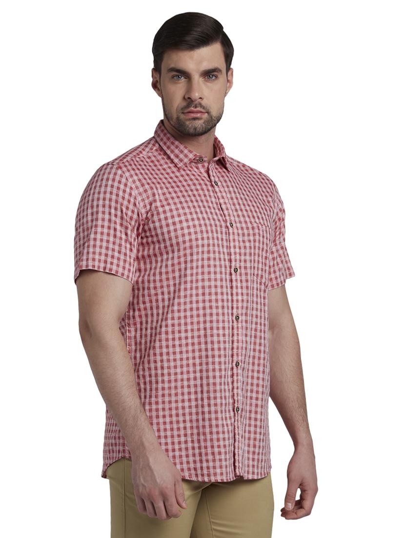 red checkered casual shirt - 17801765 - Zoom Image - 3