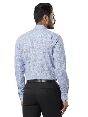 blue printed formal shirt - 17803444 - Standard Image - 4