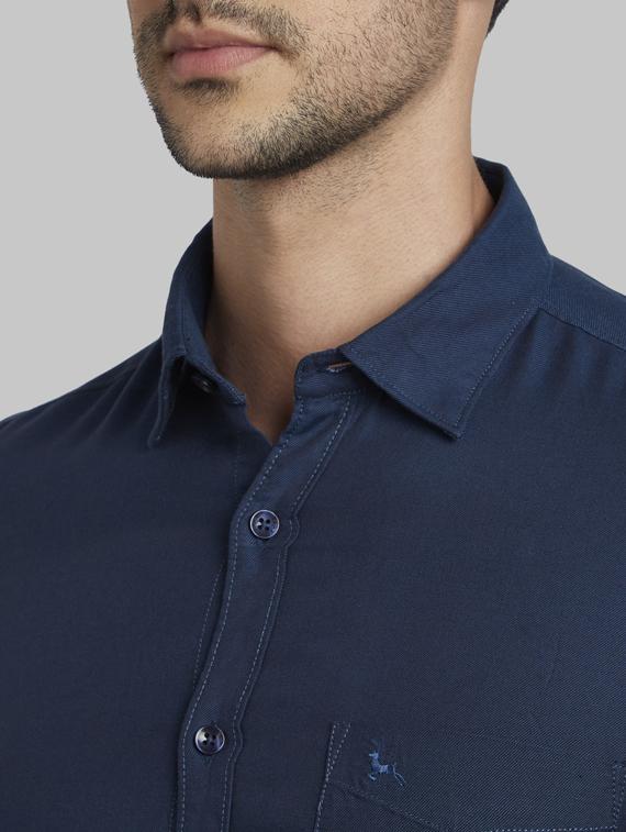 navy blue solid casual shirt - 17803698 - Zoom Image - 5