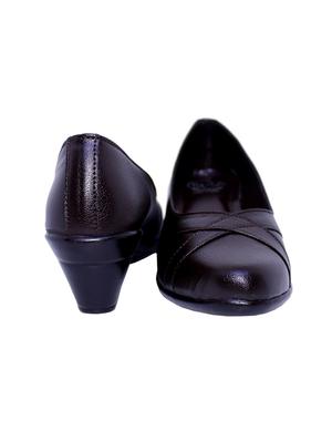 banuchi wedges bellies - 17806730 - Standard Image - 4