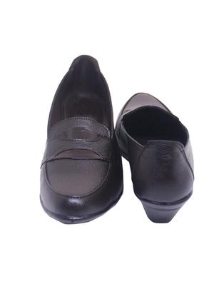 banuchi wedges bellies - 17807009 - Standard Image - 4