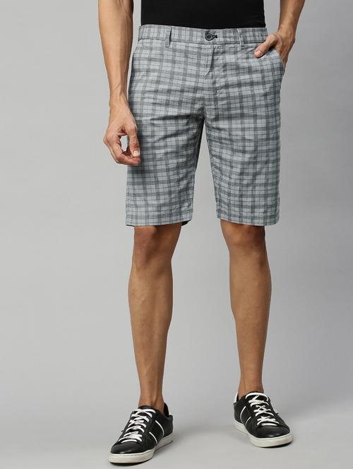 grey checkered bermuda shorts - 17809670 - Standard Image - 1