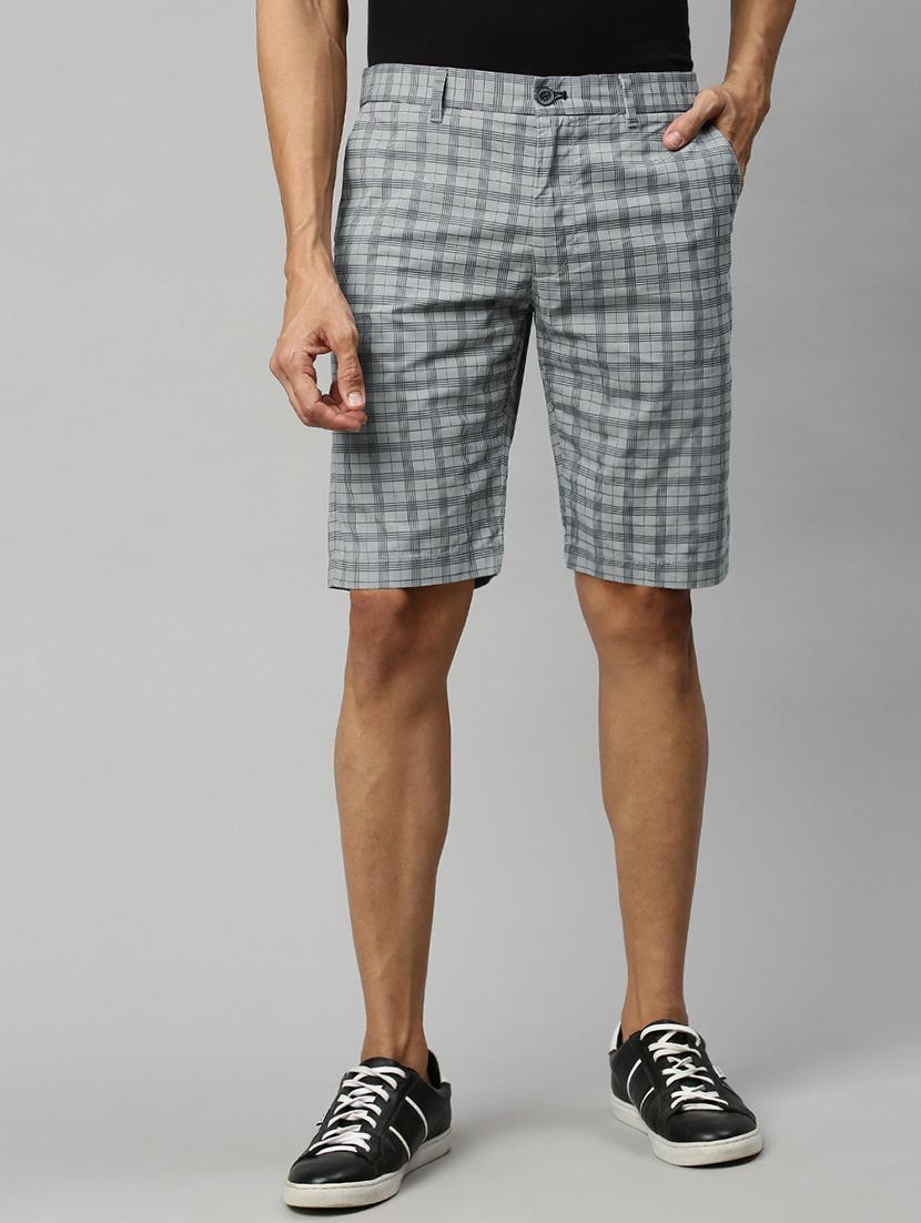 grey checkered bermuda shorts - 17809670 - Zoom Image - 1