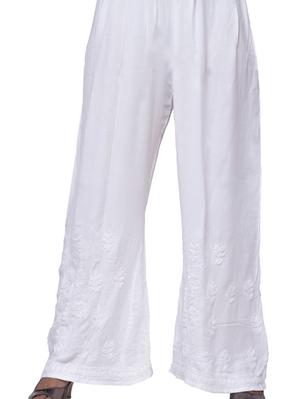 a melding of comfort and style - 17813282 - Standard Image - 3