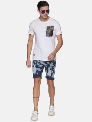blue printed denim shorts - 17813703 - Standard Image - 4