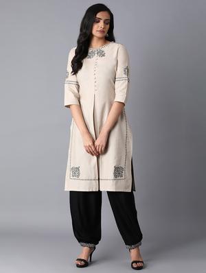 black solid regular salwar - 17818097 - Standard Image - 4