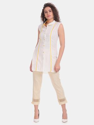 solid straight kurta - 17818515 - Standard Image - 4