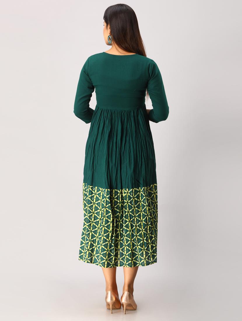 bottle green flared ethnic dress - 17819622 - Zoom Image - 3