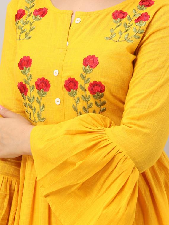 bell sleeves flared kurta - 17819625 - Zoom Image - 4