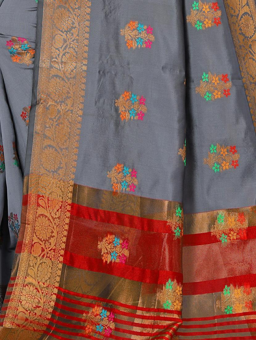 zari work kanjivaram saree with blouse - 17819646 - Zoom Image - 3