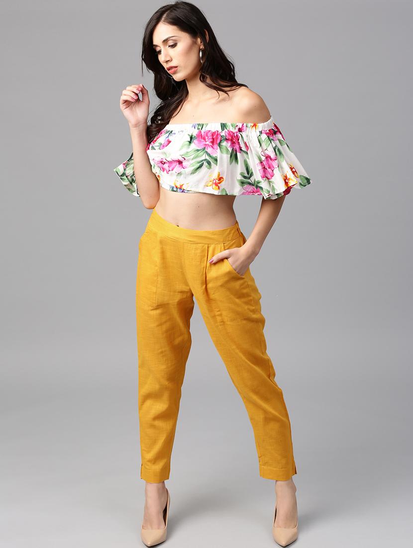 mid rise solid pleated trouser - 17819724 - Zoom Image - 4