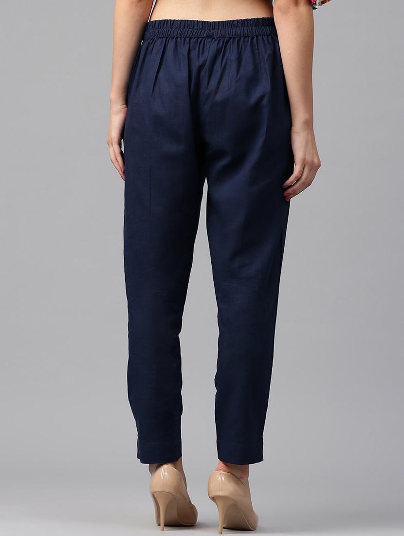mid rise solid pleated trouser - 17819727 - Zoom Image - 3