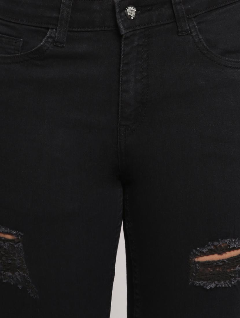 mid rise distressed jean - 17822444 - Zoom Image - 5