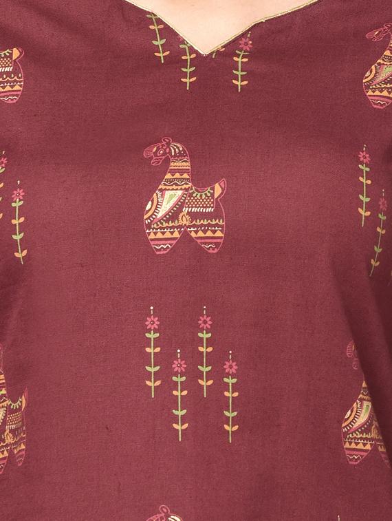 maroon printed straight kurti - 17823325 - Zoom Image - 5