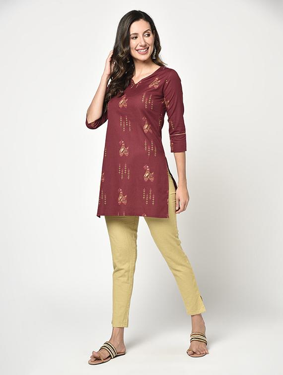 maroon printed straight kurti - 17823371 - Zoom Image - 4