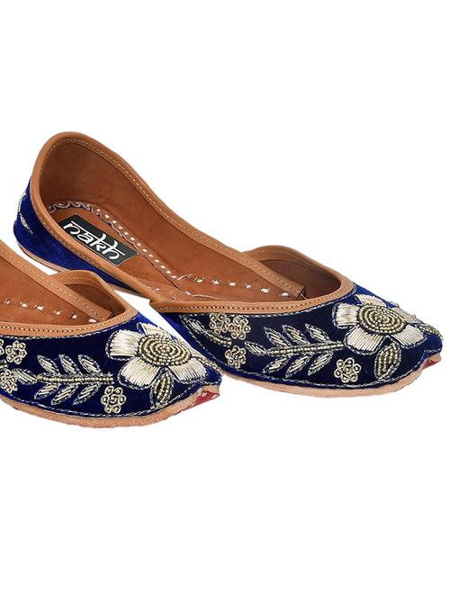 a pair of pink & gold-toned - 17824642 - Standard Image - 1