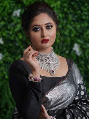 black color designer banarsi saree for - 17832224 - Standard Image - 4