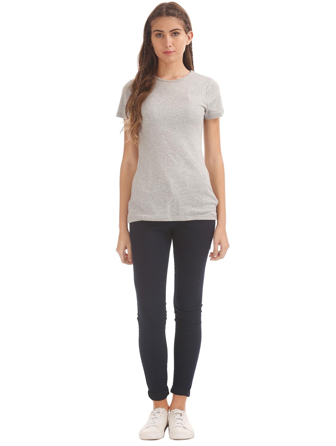 mid rise solid denim jeans - 17836131 - Zoom Image - 4