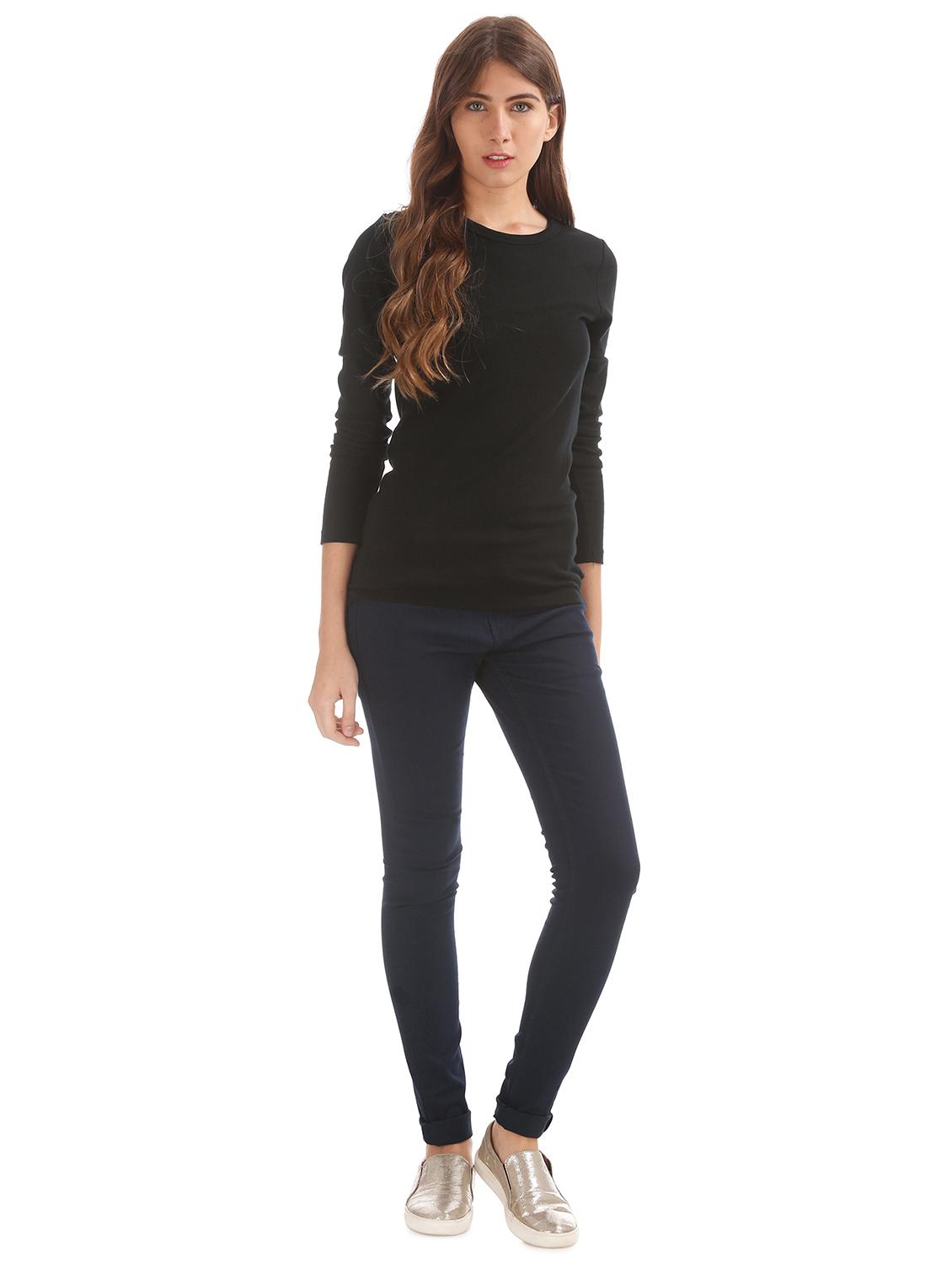 mid rise solid denim jeans - 17836137 - Zoom Image - 4