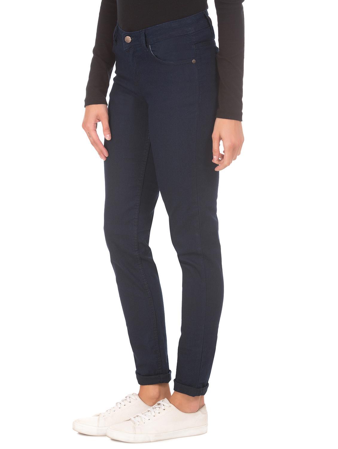 mid rise solid denim jeans - 17836162 - Zoom Image - 2