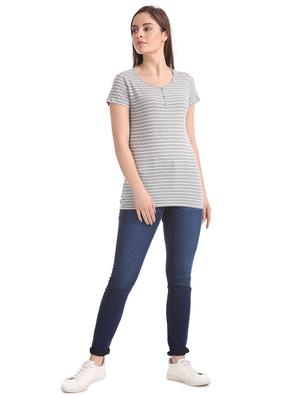 mid rise stone washed denim jeans - 17836245 - Standard Image - 4