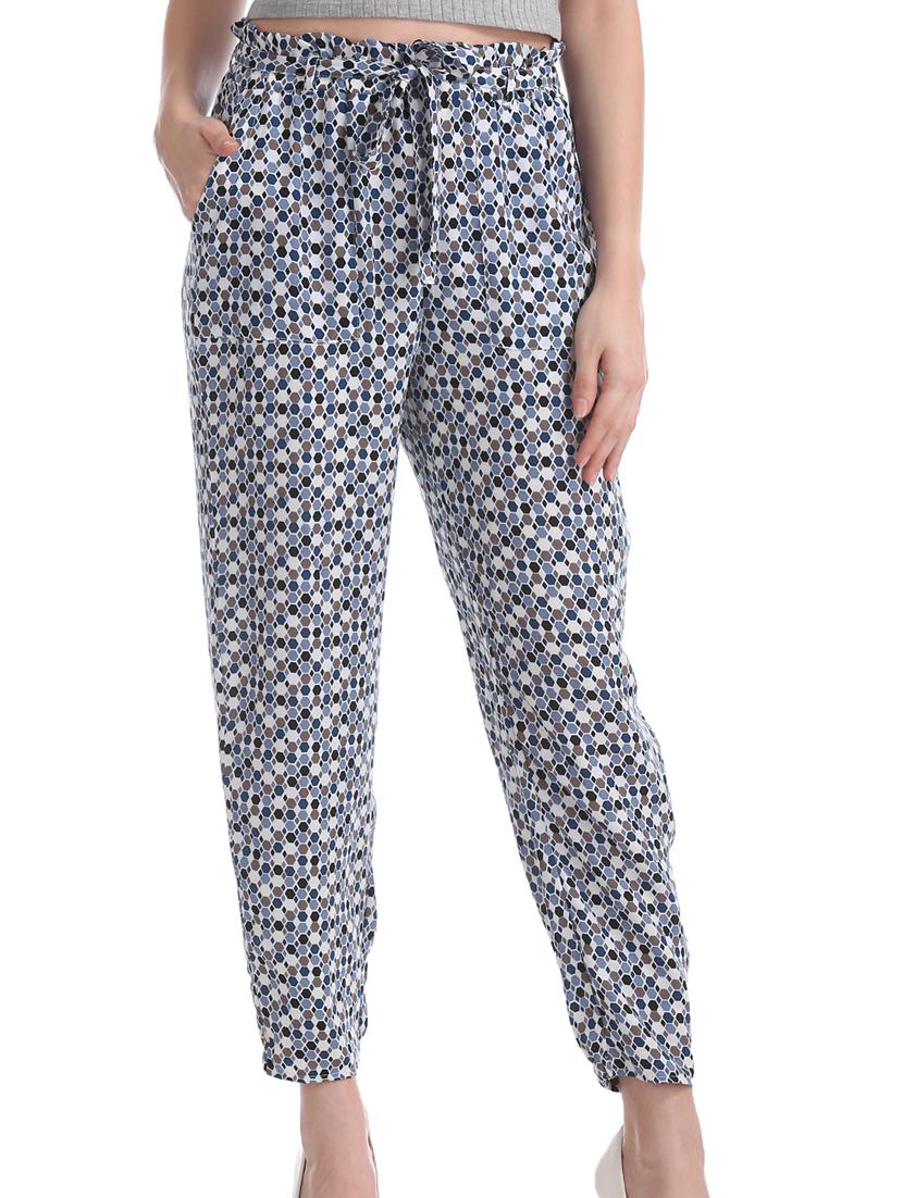 mid rise printed jogger - 17836389 - Zoom Image - 1