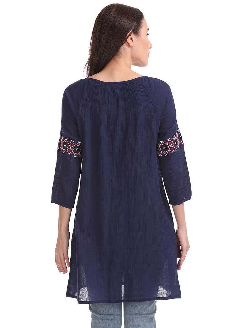 tie up neck regular tunic - 17836517 - Zoom Image - 3