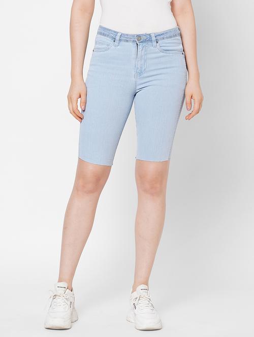raw hem washed capri - 17837657 - Standard Image - 1