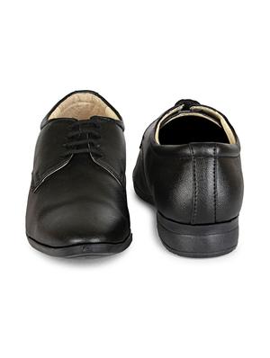 black synthetic & mesh laceup derbies - 17839481 - Standard Image - 4