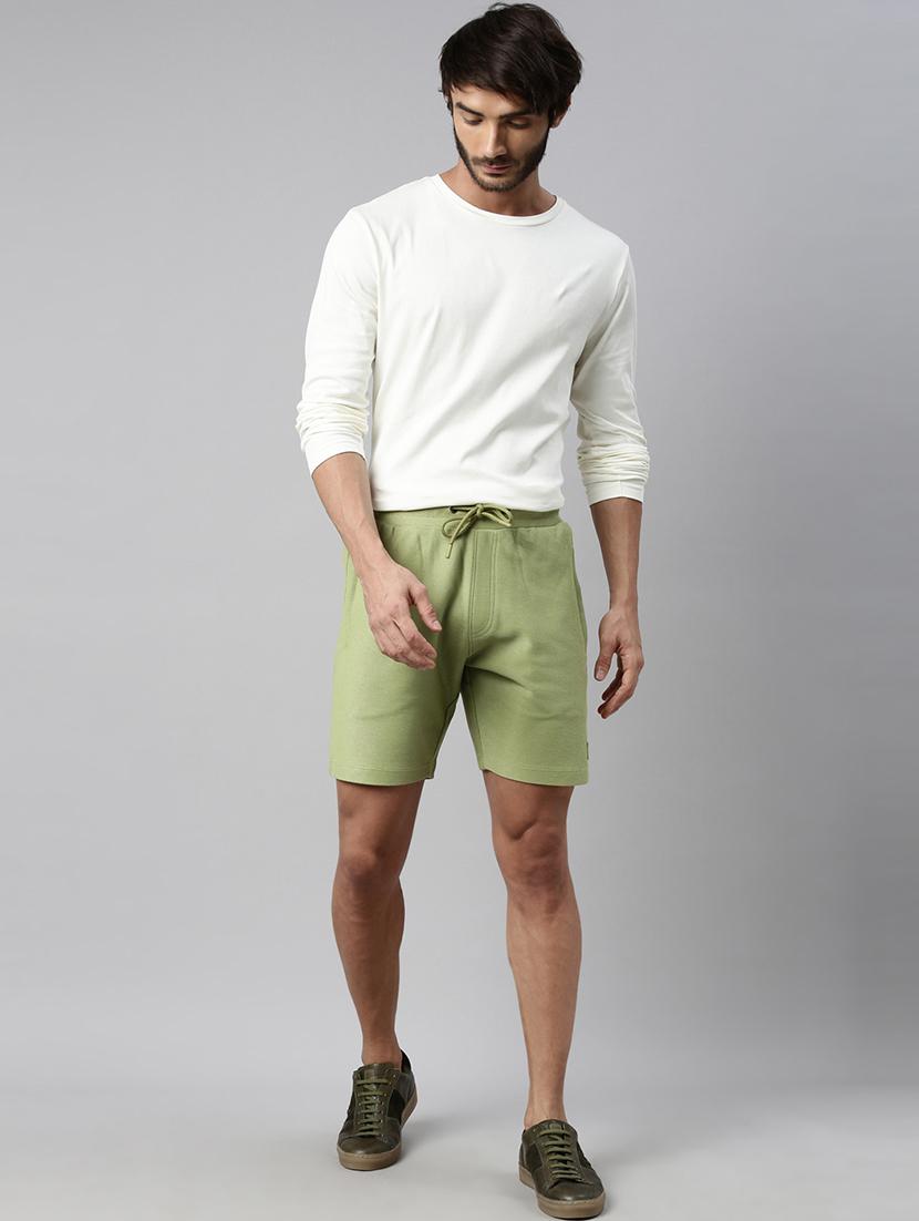 green solid bermuda shorts - 17841021 - Zoom Image - 4