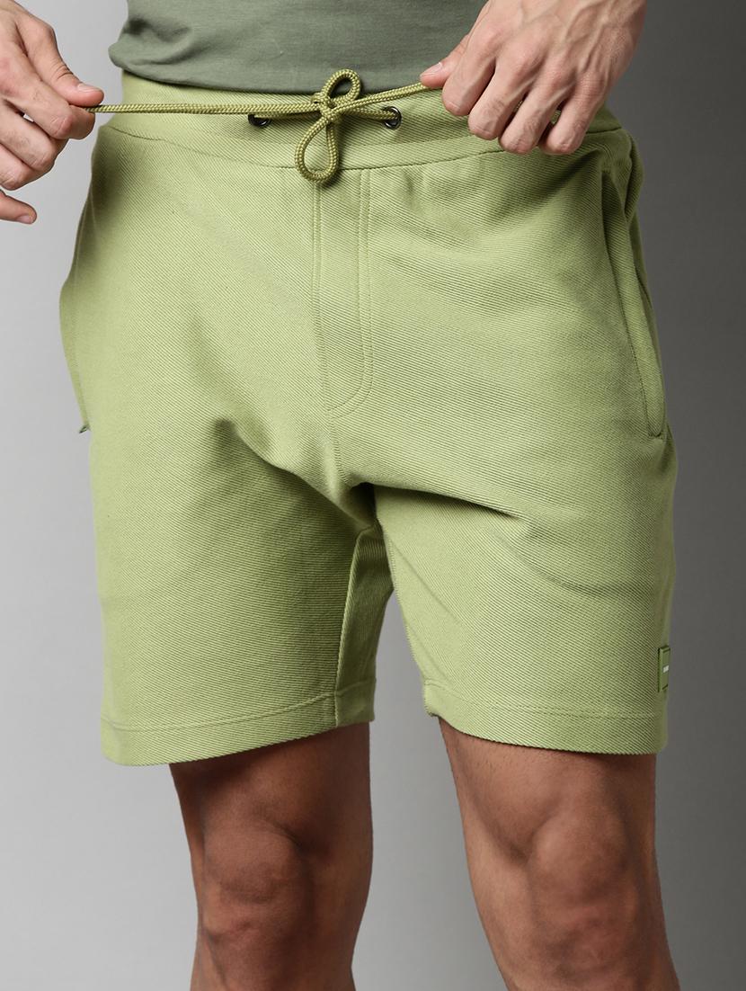 green solid bermuda shorts - 17841021 - Zoom Image - 5