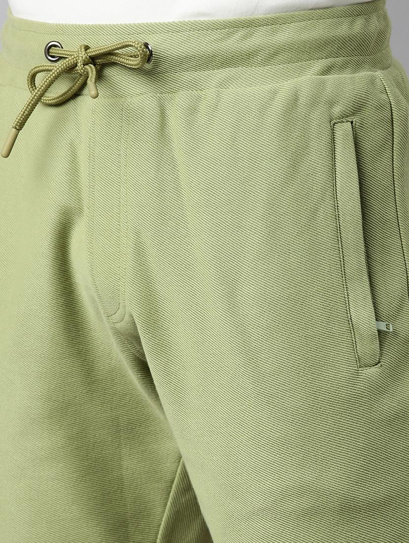 green solid bermuda shorts - 17841021 - Zoom Image - 6