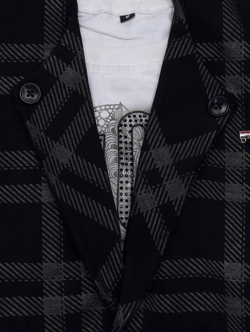 black checkered shirt with t-shirt - 17841282 - Zoom Image - 4