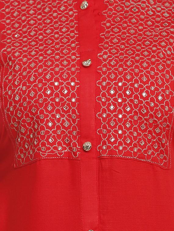embroidered straight kurta - 17844843 - Zoom Image - 4