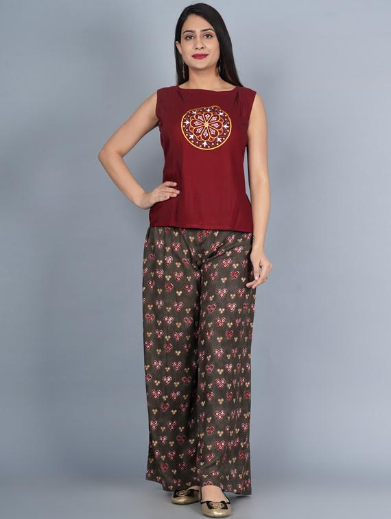 printed kurta palazzo set - 17846540 - Zoom Image - 2