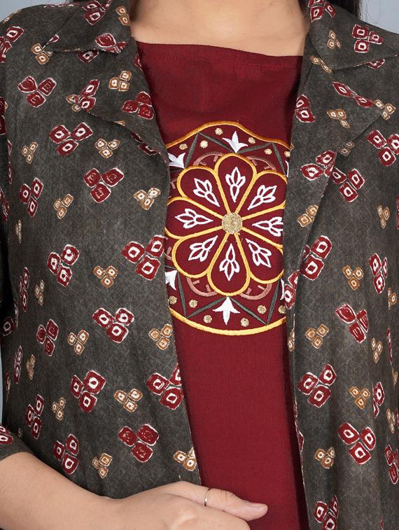 printed kurta palazzo set - 17846540 - Zoom Image - 4