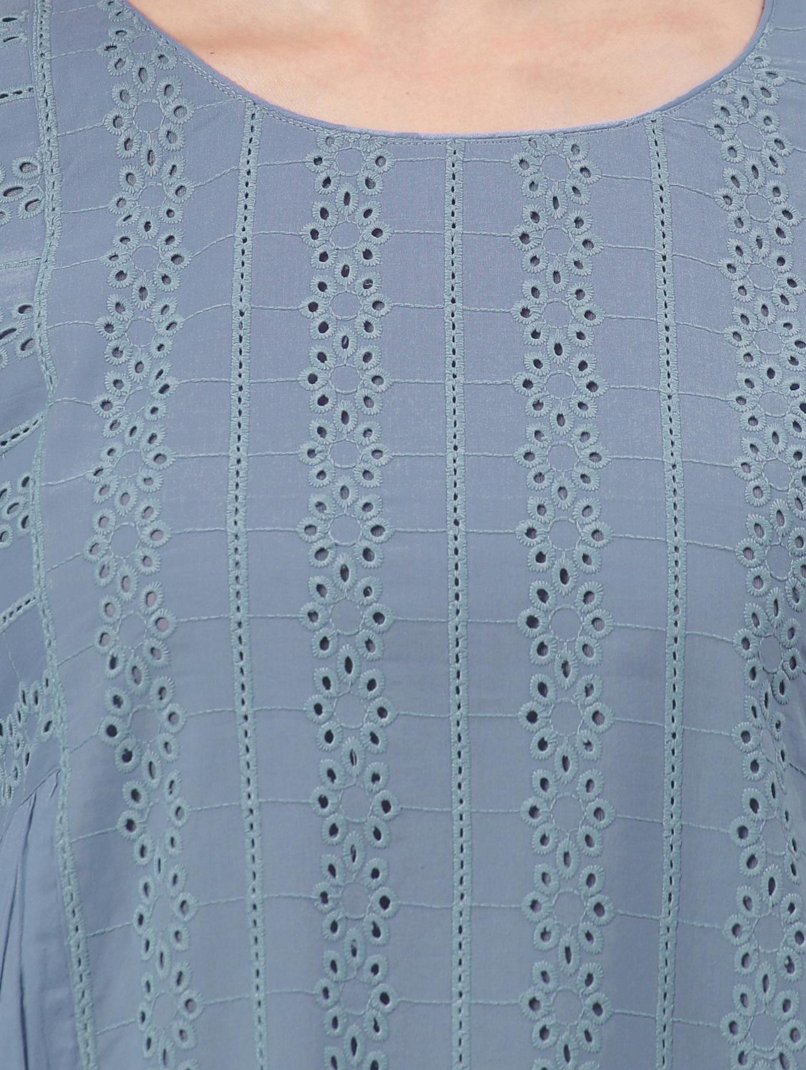 bell sleeved schiffli tunic - 17846758 - Zoom Image - 4