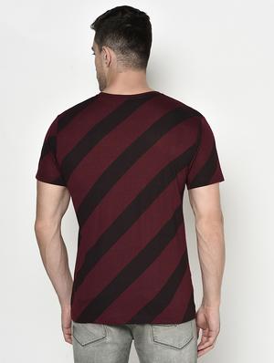maroon printed t-shirt - 17847346 - Standard Image - 3