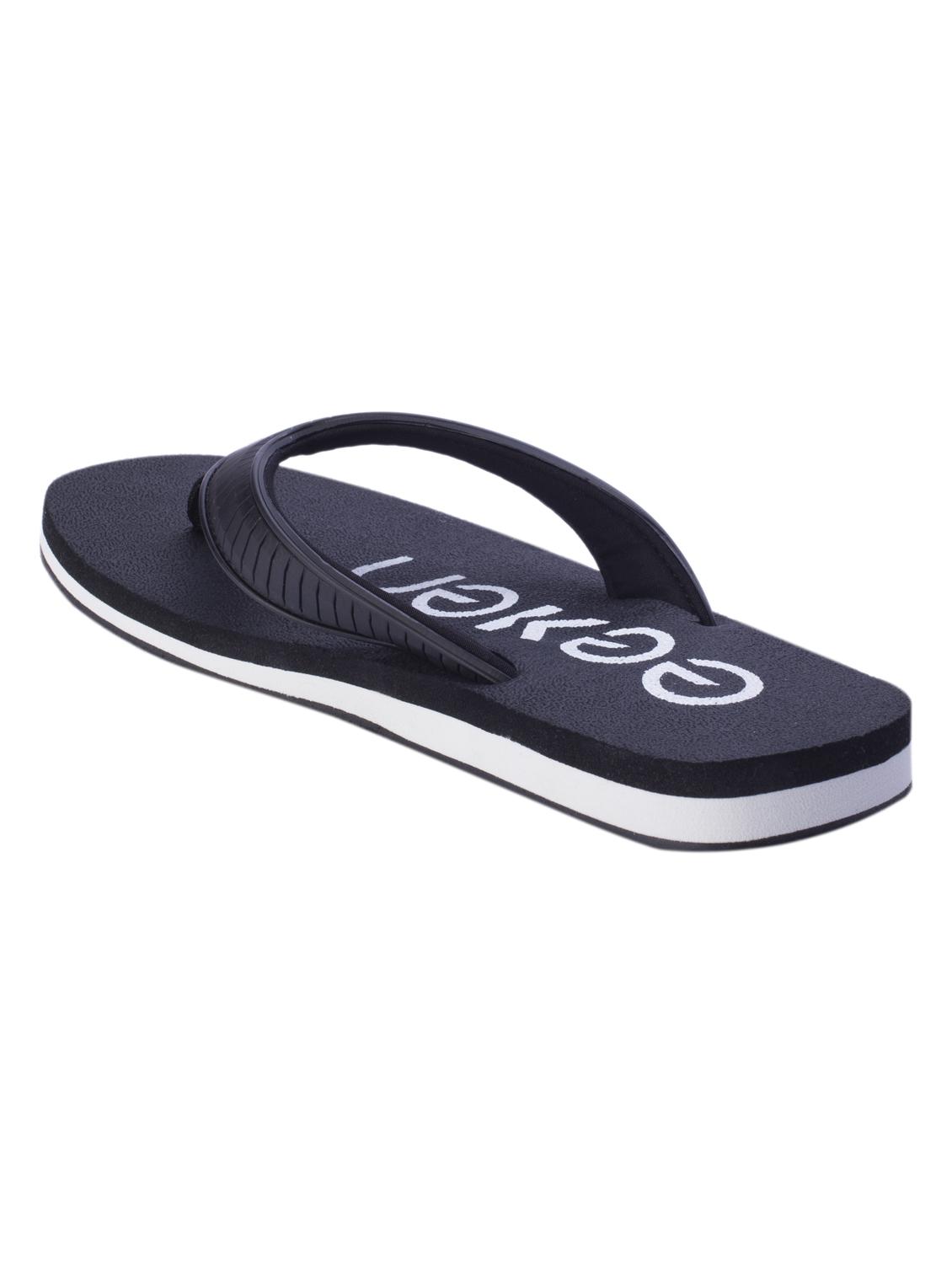 black toe separator flip flop - 17851870 - Zoom Image - 3