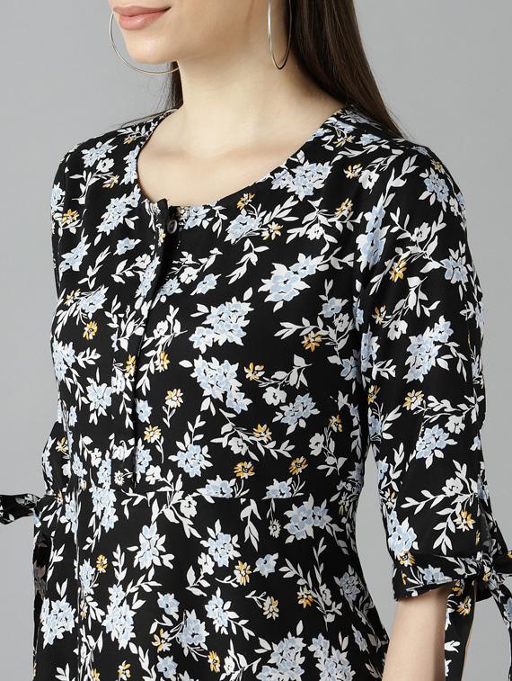 floral flared ethnic dress - 17862320 - Zoom Image - 4