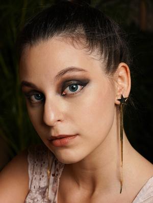 gold metal drop earring - 17862755 - Standard Image - 4