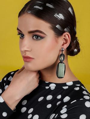 black metal drop earring - 17862823 - Standard Image - 5