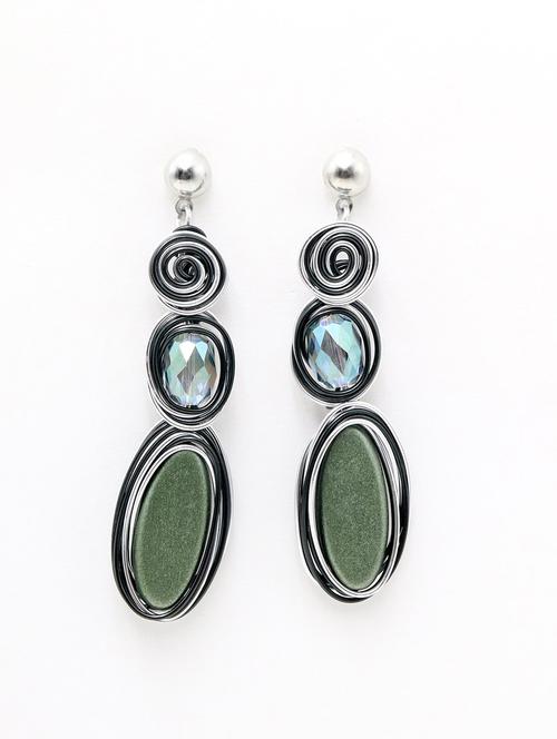 black metal drop earring - 17862830 - Standard Image - 1