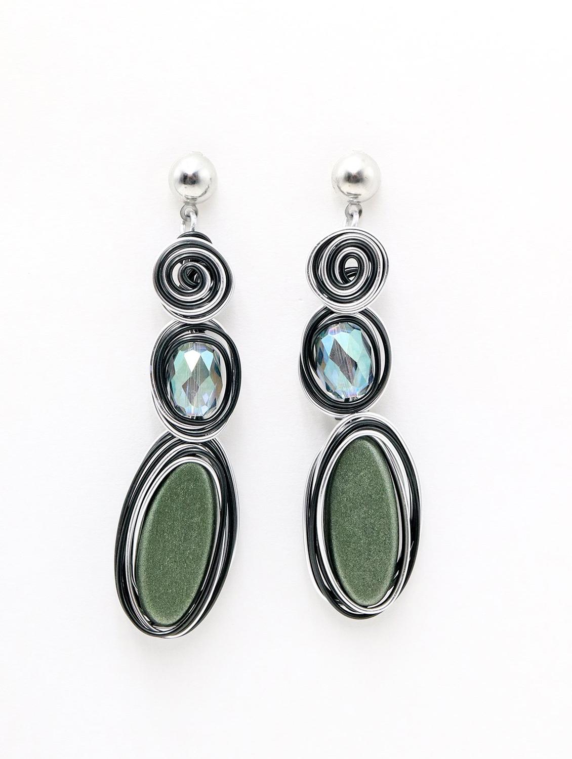 black metal drop earring - 17862830 - Zoom Image - 1