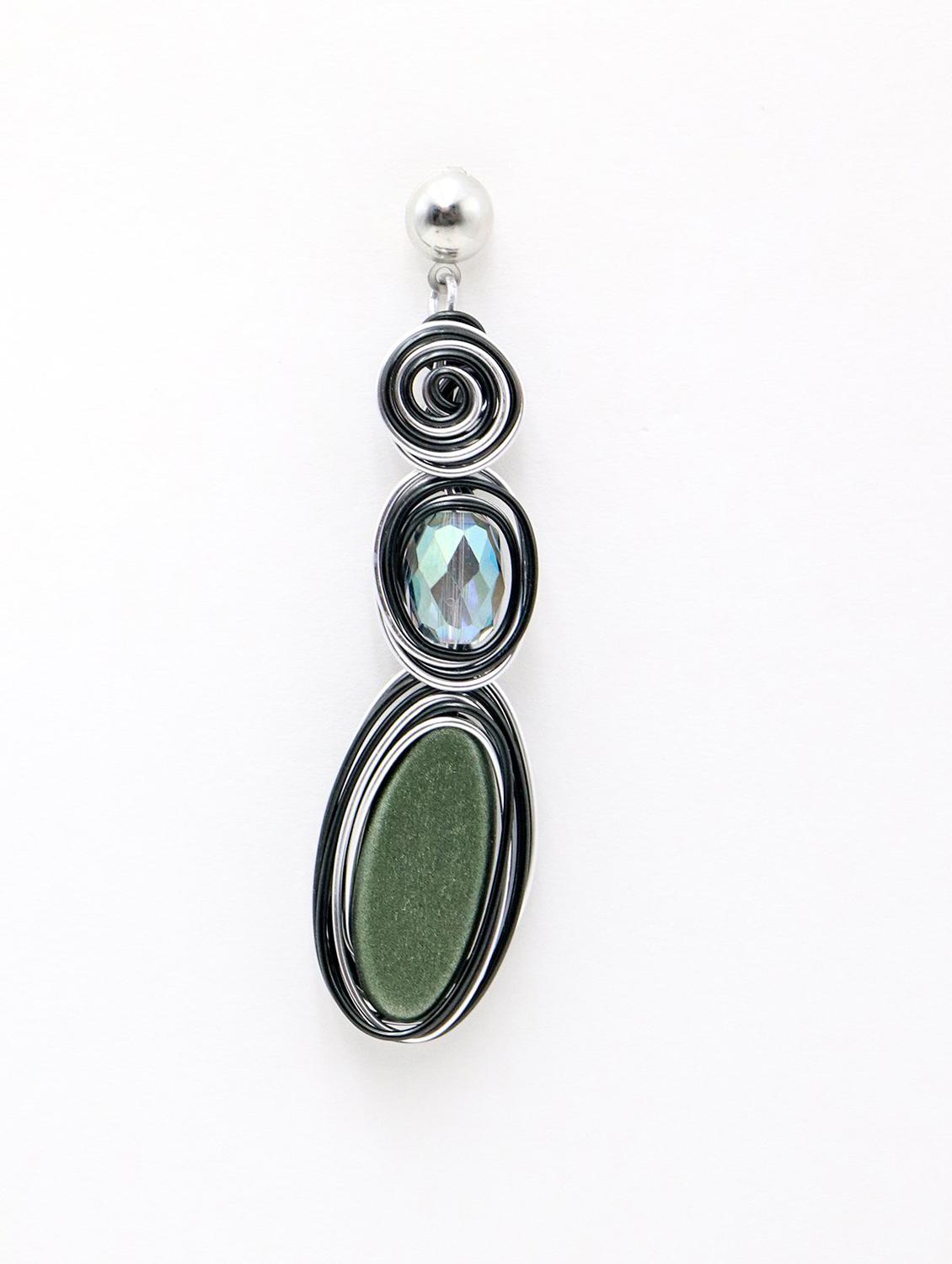 black metal drop earring - 17862830 - Zoom Image - 2